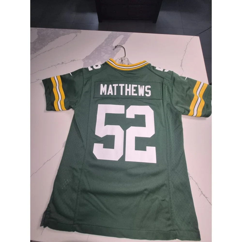 Nike Green Bay Packers Clay Matthews 52 Jersey Youth Medium Green NFL Football